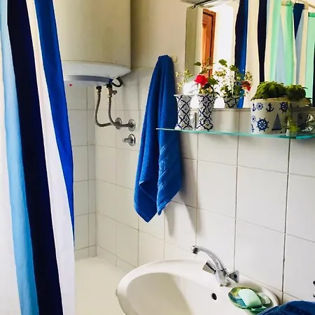 Beautiful With Balcony Apartman *